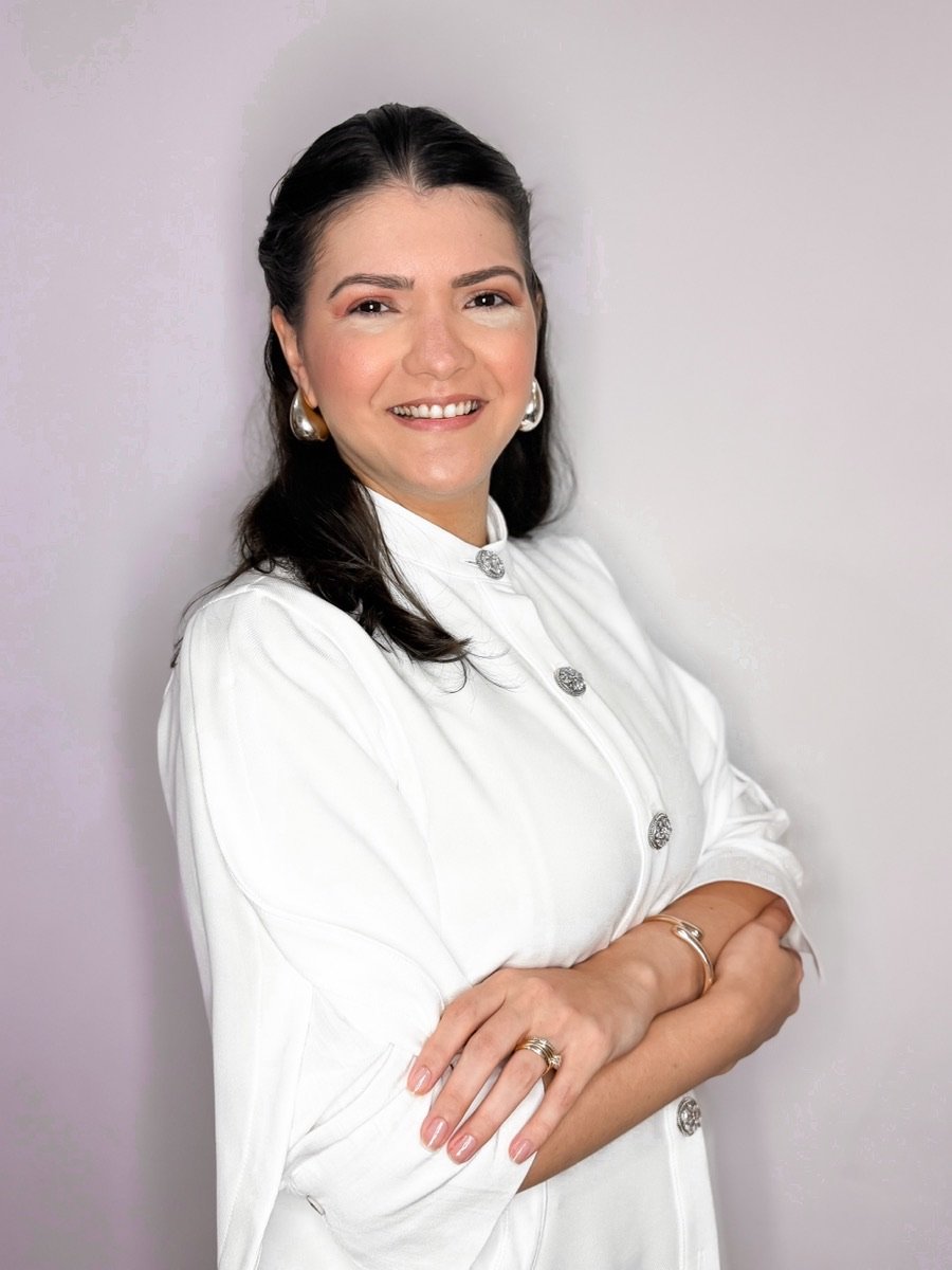 Dra. Clarissa Stoffel de Siqueira, oftalmologista e cirurgiã plástica ocular da Meditag Plus